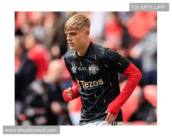 足球场上的失落之星那些特别烂的足球明星背后的故事与教训 足球场上的失落之星那些特别烂的足球明星背后的故事与教训