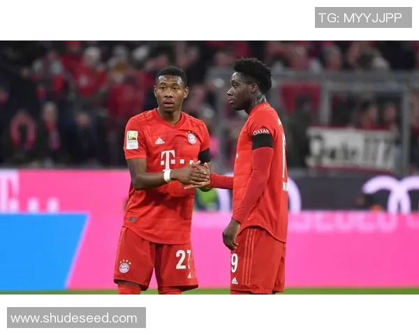 足球明星戴维斯在关键比赛中巧妙躲过红牌展现高超球技与冷静应对能力 足球明星戴维斯在关键比赛中巧妙躲过红牌展现高超球技与冷静应对能力