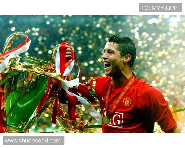 足球明星内里高清图片合集展现球场风采与个人魅力